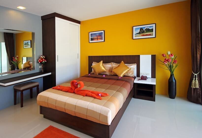 Deluxe Room, Gypsy Sea View Resort  Phi Phi Island