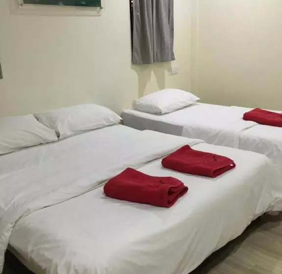 اتاق خانوادگی, Naam Boutique Lodge