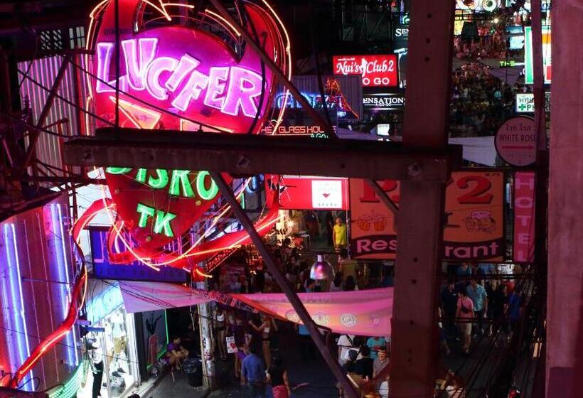 חדר סופריור, Walking Street Guest House