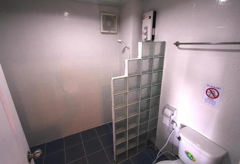 חדר סופריור, Walking Street Guest House