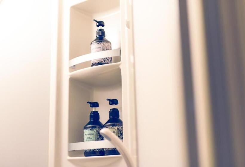 غرفة قياسية, Guest House Waya