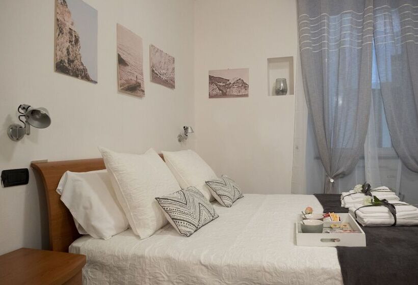 اتاق استاندارد, Monteverdi Resort