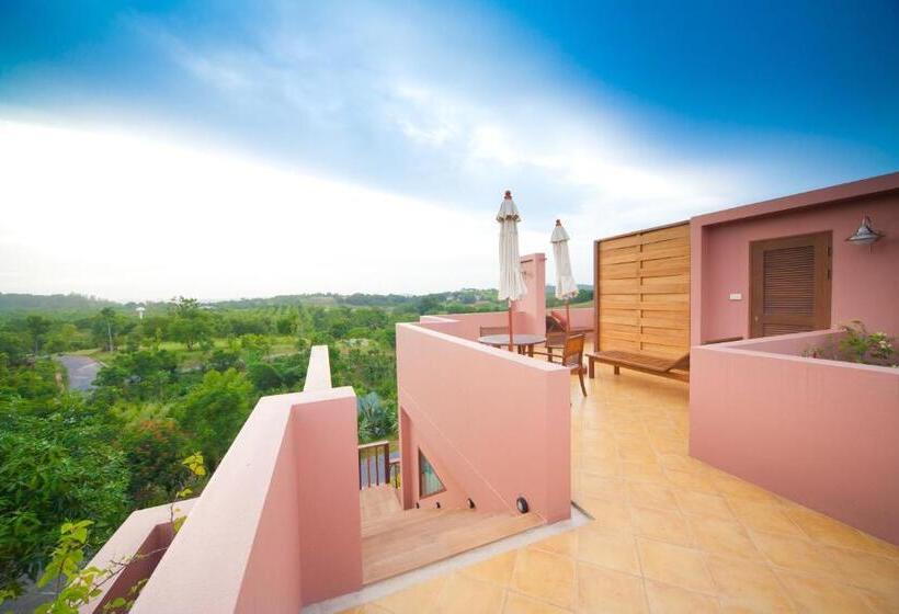 Номер Deluxe с Балконом, Phukumhom Khao Yai