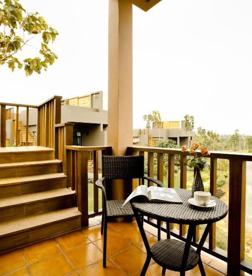 Номер Deluxe с Балконом, Phukumhom Khao Yai