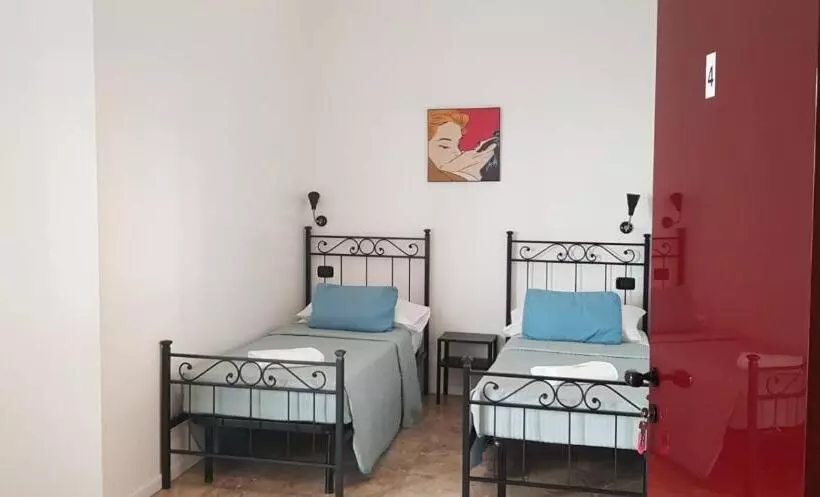 Basic Room