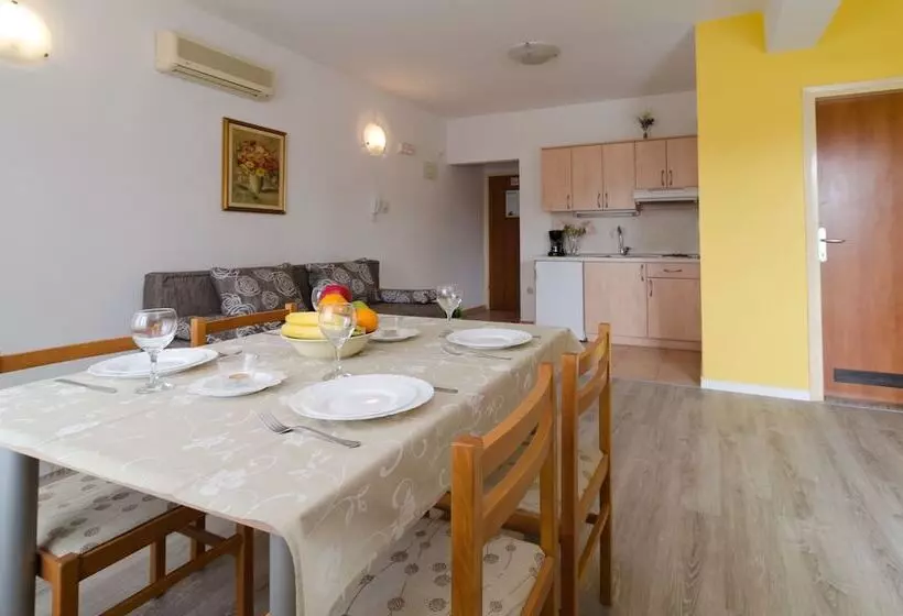 バルコニー付き１ベッドルームアパートメント, Guesthouse Villa Irena