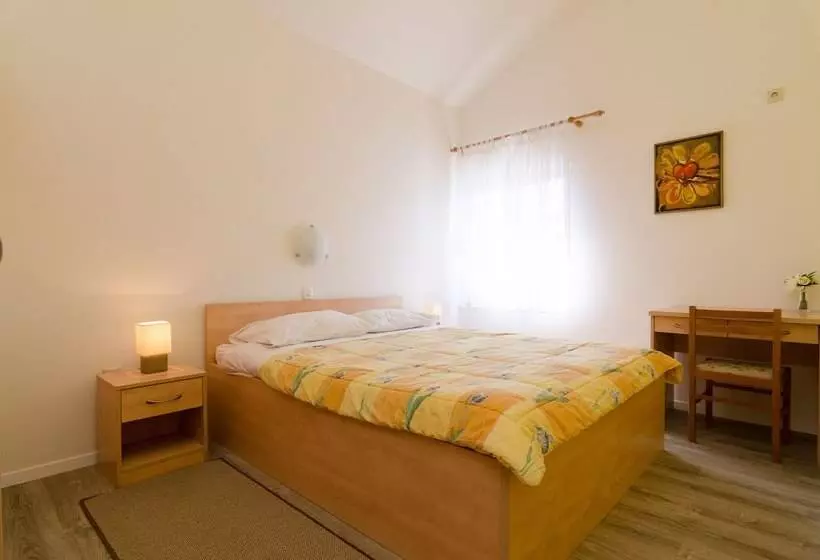 バルコニー付２ベッドルームアパートメント, Guesthouse Villa Irena