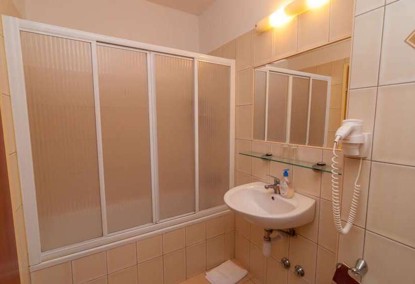 آپارتمان 2 خوابه با بالکن, Guesthouse Villa Irena