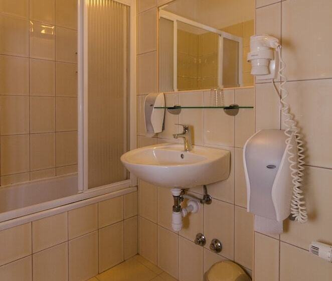 آپارتمان 2 خوابه با بالکن, Guesthouse Villa Irena