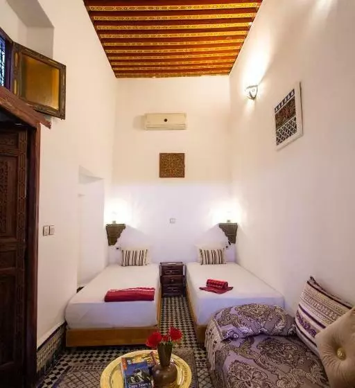 اتاق استاندارد سه نفره, Dar Bab Jdid