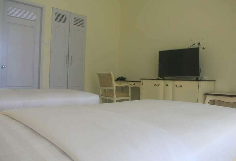 デラックスルーム, Graha Ayu