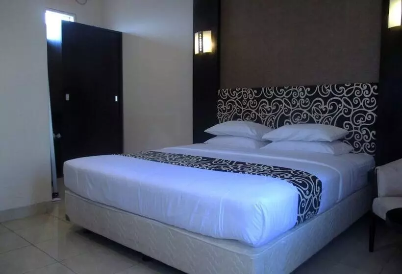 Superior-huone, Graha Ayu