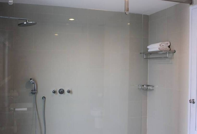 デラックスルーム, Graha Ayu