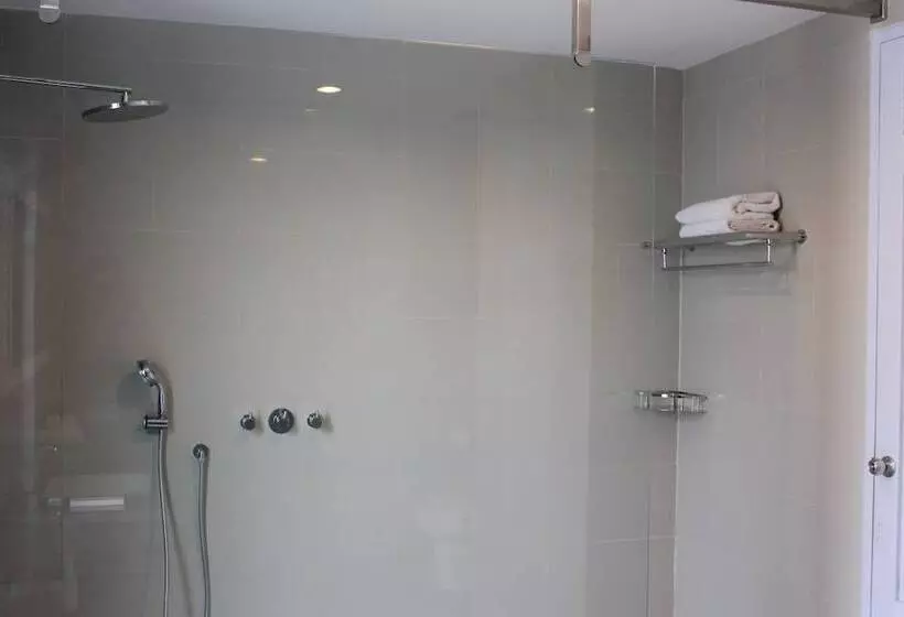 Deluxe-huone, Graha Ayu