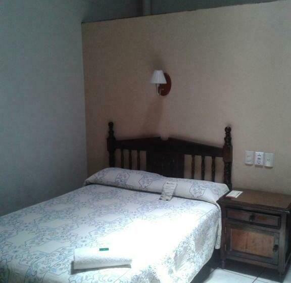 اتاق استاندارد, La Merced