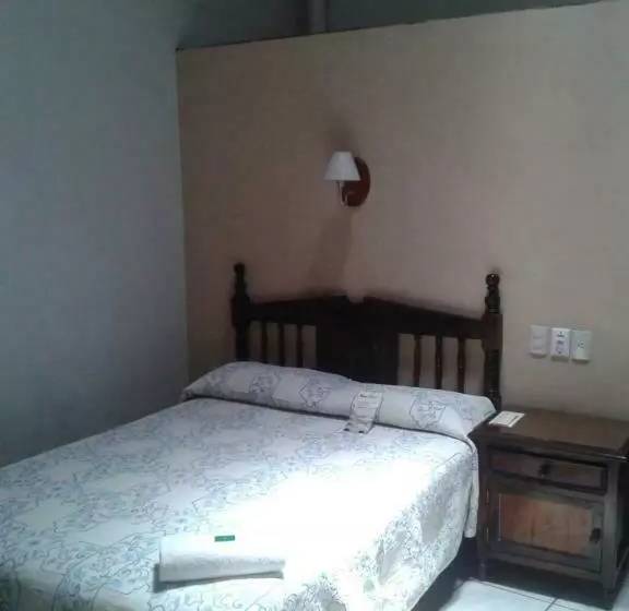 اتاق استاندارد, La Merced