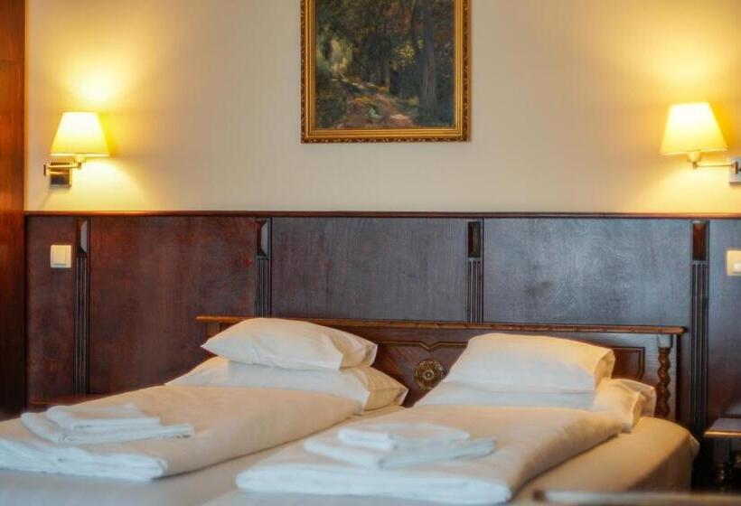 小型套房, Piroska Villa