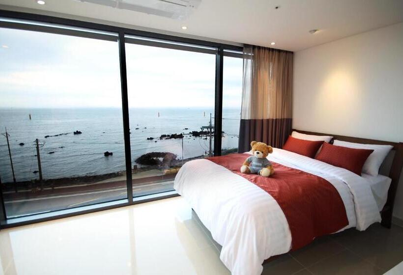 Deluxe Studio, Vista Resort Jeju