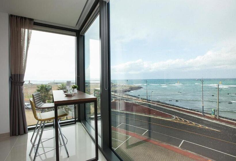 Deluxe Studio, Vista Resort Jeju