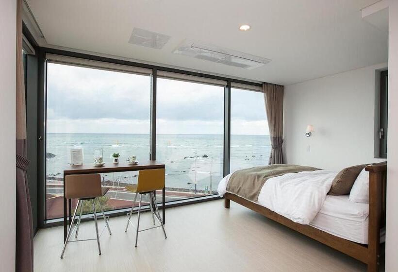 Standard Studio, Vista Resort Jeju