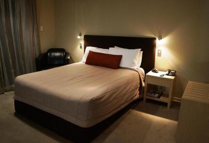 Студио Базик, Tower Junction Motor Lodge   Airport And Christchurch Railway Station Shuttle Service