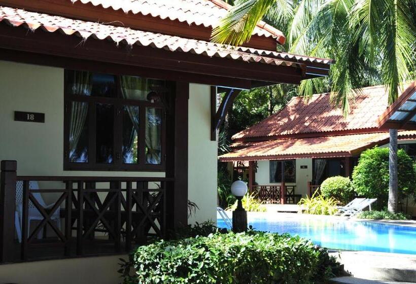 Bungalow Deluxe, Bayview Beach Resort