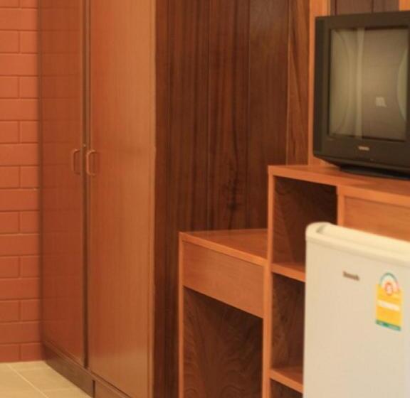 חדר משפחתי נוף לגינה, Bayview Beach Resort