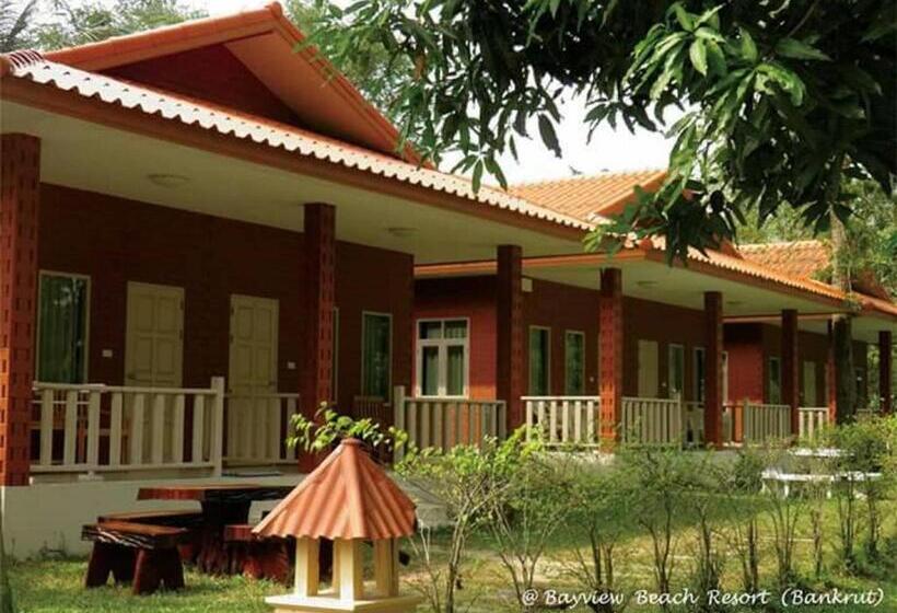 חדר משפחתי נוף לגינה, Bayview Beach Resort