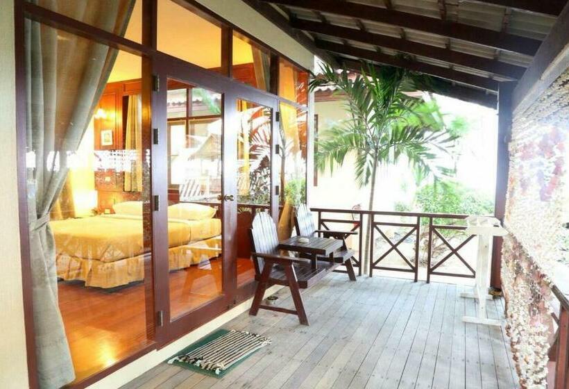 Bungalow Superior, Bayview Beach Resort