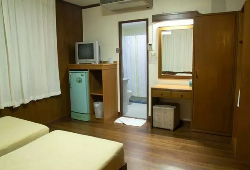 スタンダードバンガロー, Bayview Beach Resort