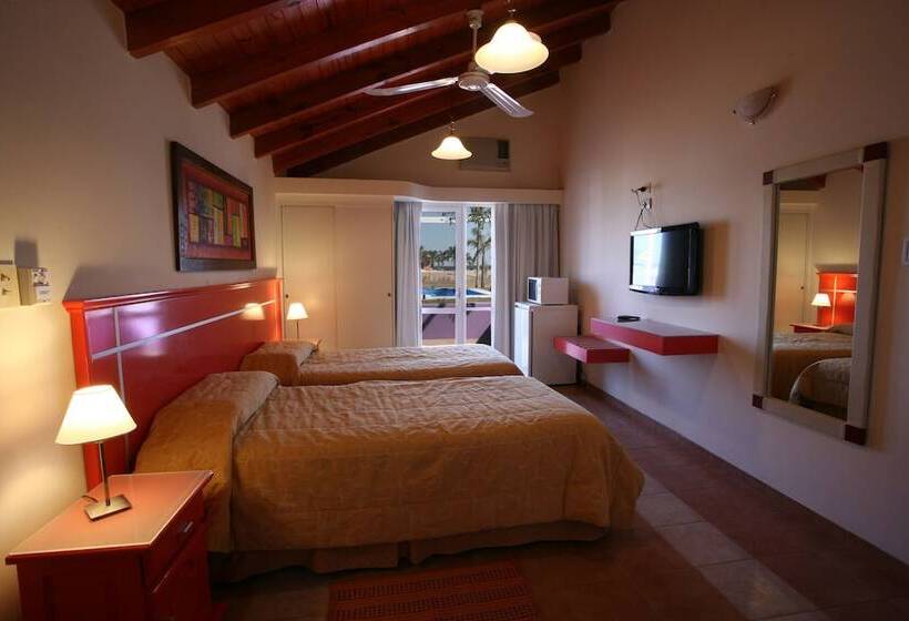 اتاق استاندارد چهار تخته, Cabañas Marina House