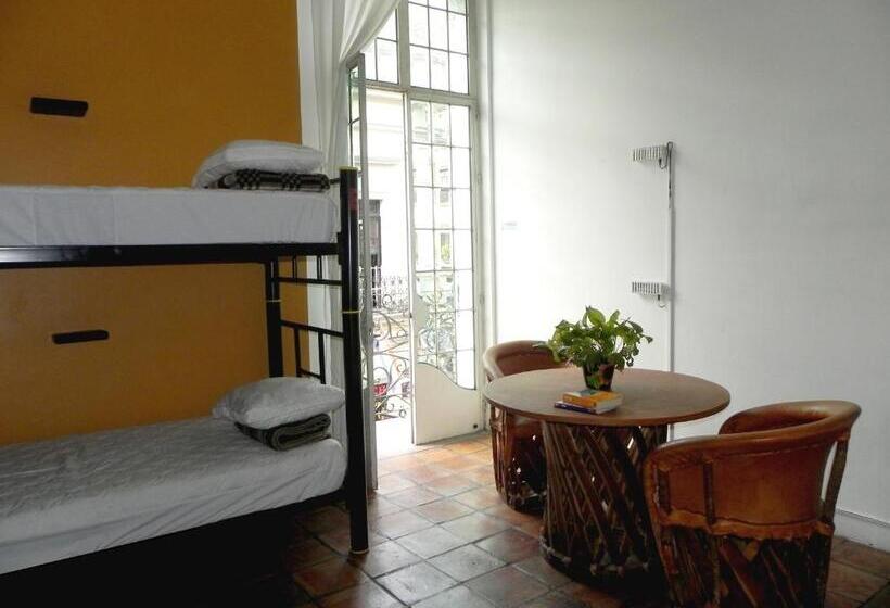 Номер Стандарт Четырехместный Совместный Санузел, Hostel Hospedarte Centro