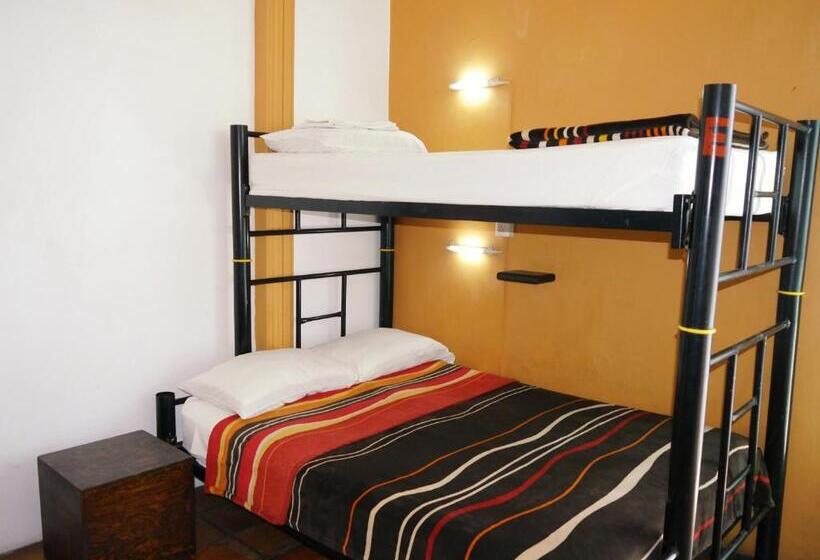 Номер Стандарт Четырехместный Совместный Санузел, Hostel Hospedarte Centro