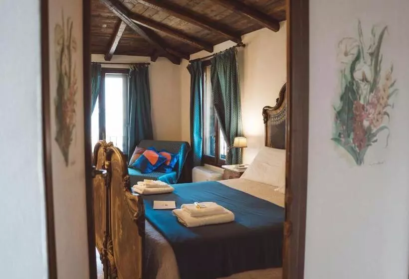 スーペリアトリプルルーム, Agriturismo Costantino