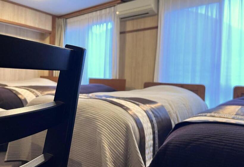 패밀리 룸, Fukiya