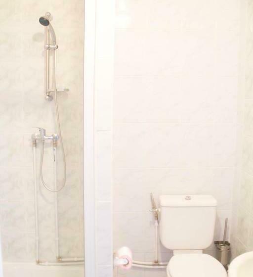 标准单人间, Le Jardin