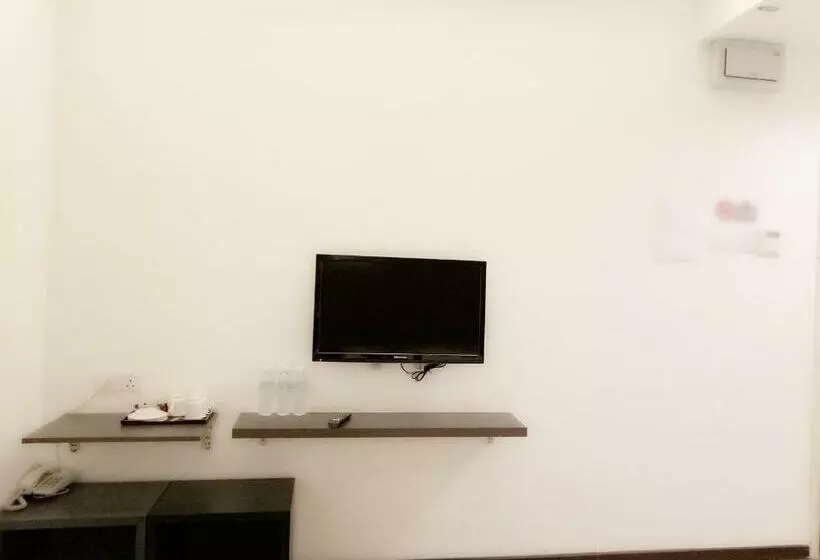 Quarto deluxe, Sandy
