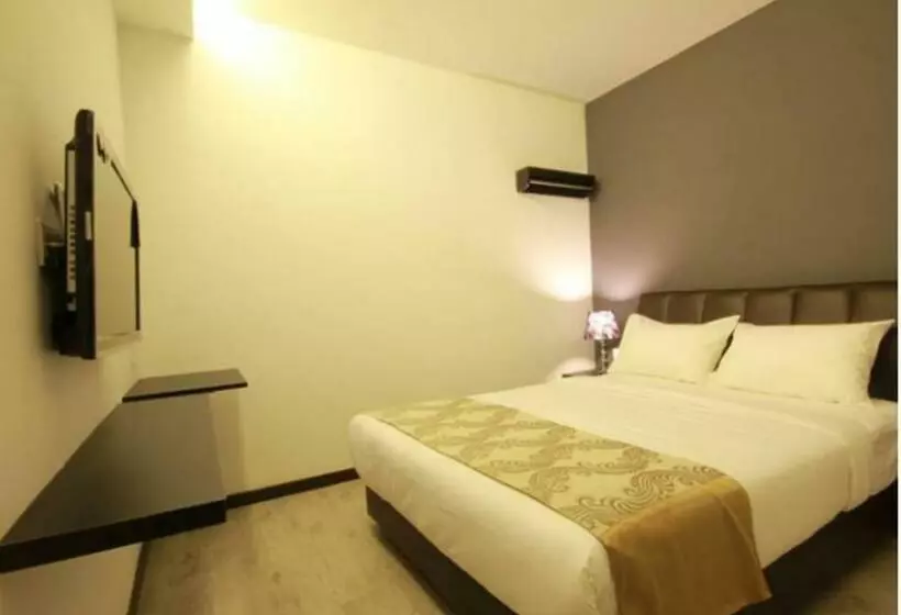 Quarto superior, Sandy