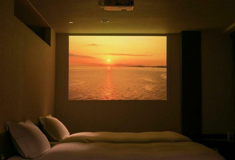 غرفة قياسية, Shimahana