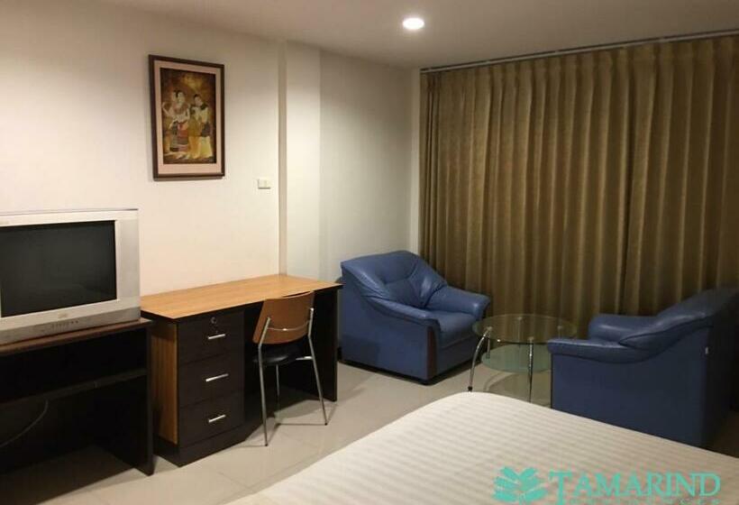스탠다드 룸 킹사이즈 침대, Tamarind Residences Khonkaen บ้านแทมมารีน