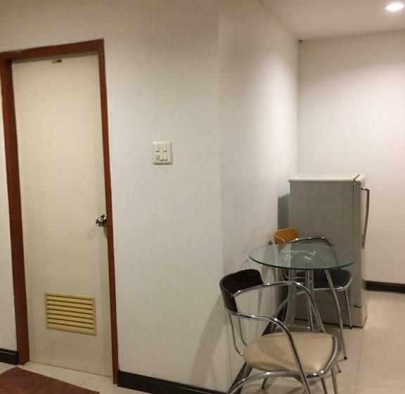 스탠다드 룸 킹사이즈 침대, Tamarind Residences Khonkaen บ้านแทมมารีน