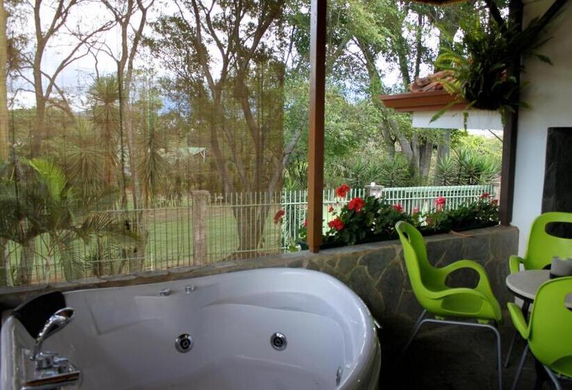 جناح مزود بجاكوزى, Terrazas De Golf Boutique