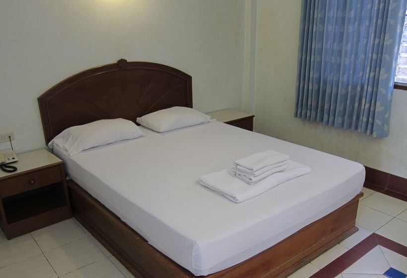 스탠다드 룸, Oasis Resort