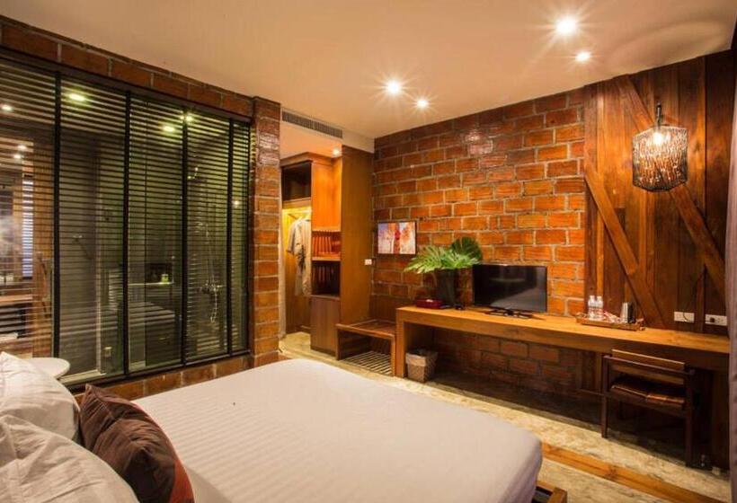 带山景的复式房间, Puripai Villa