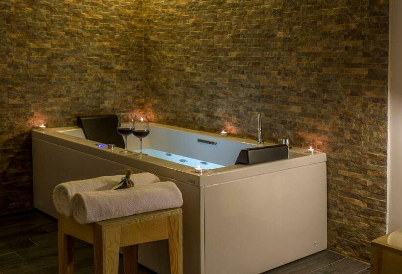 اتاق لوکس, Aquarooms Luxury Suites