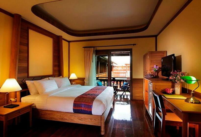 Номер Superior Вид на Бассейн, Baan U Sabai Boutique House Sha Plus