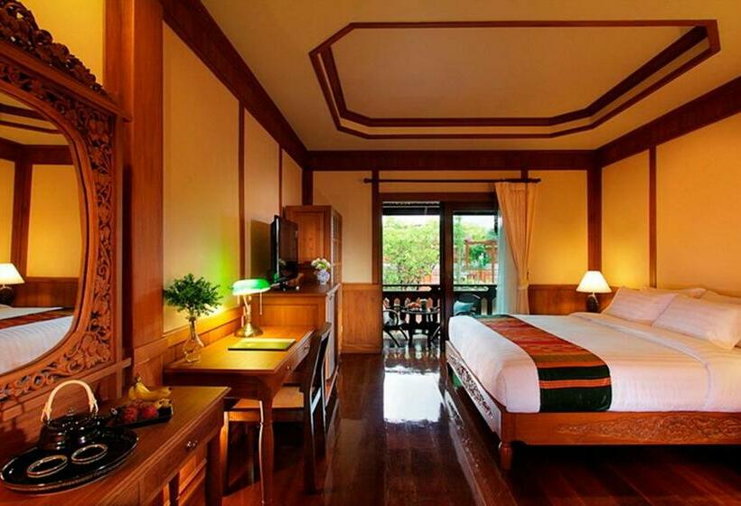 Номер Superior Вид на Бассейн, Baan U Sabai Boutique House Sha Plus