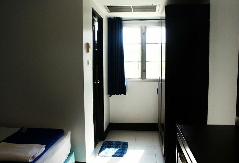 Номер Deluxe, Bodega Chiang Mai Pool Party Hostel