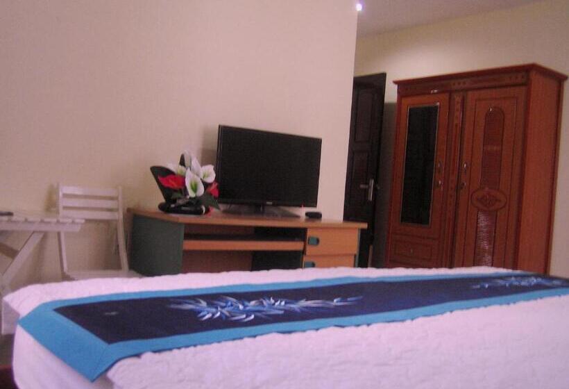 اتاق لوکس سه تخته, Champa Hue