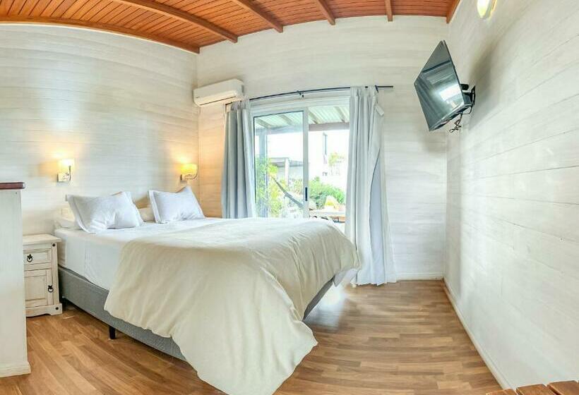 Номер Superior, El Diablo Y El Mar